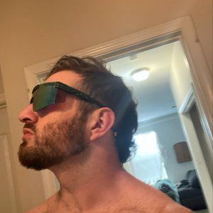 Meet your Posher, Tyryannosaurusflex